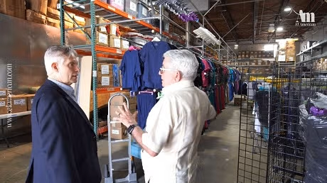 Moises de Paz derecha fundador presidente All Uniform Wear